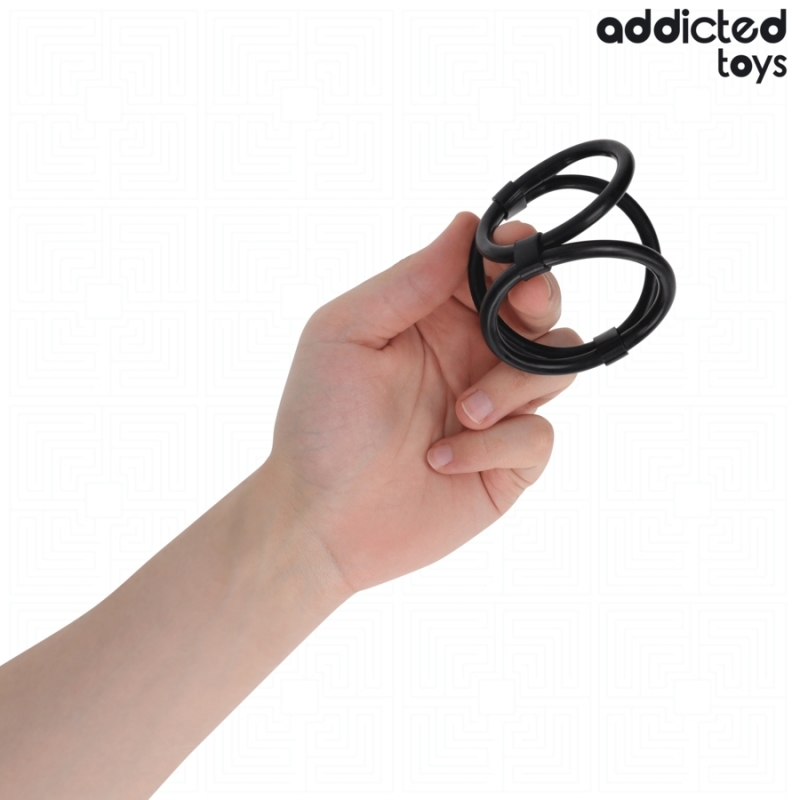 Triple Cock Ring